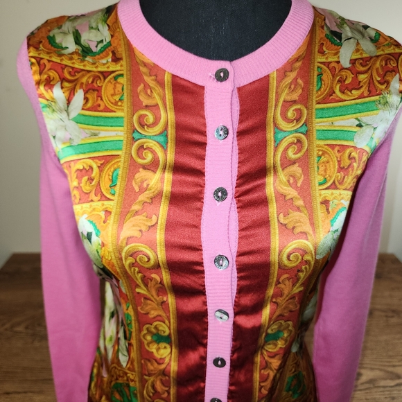 Dolce & Gabbana Printed Silk Panelled Cardigan. - Picture 2 of 15
